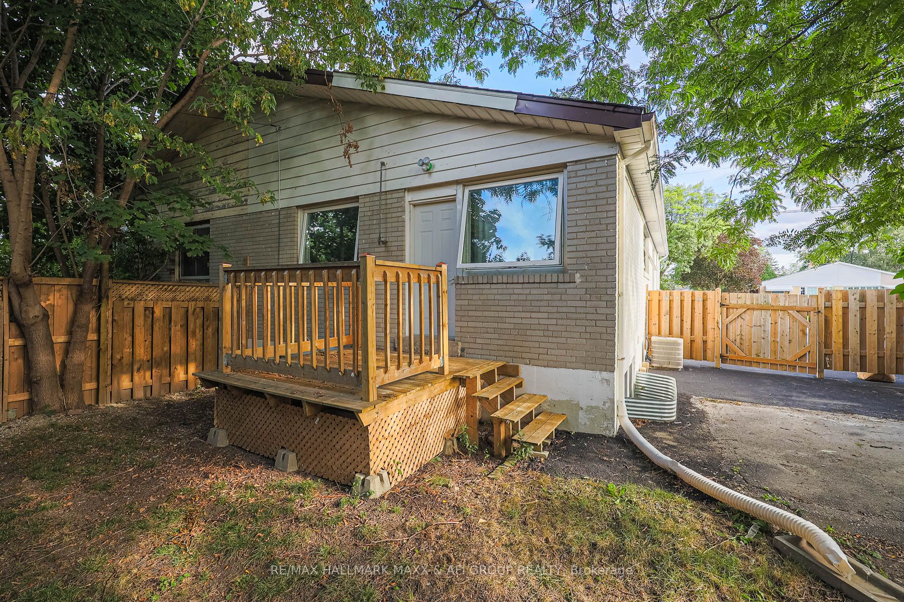 319 Taylor Mills Drive N