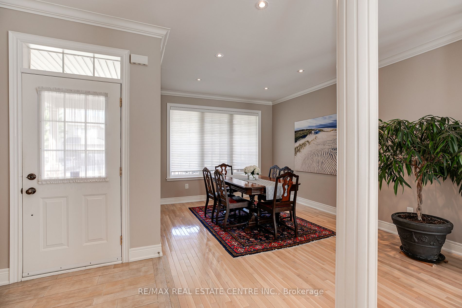 5 Grand Oak Dr