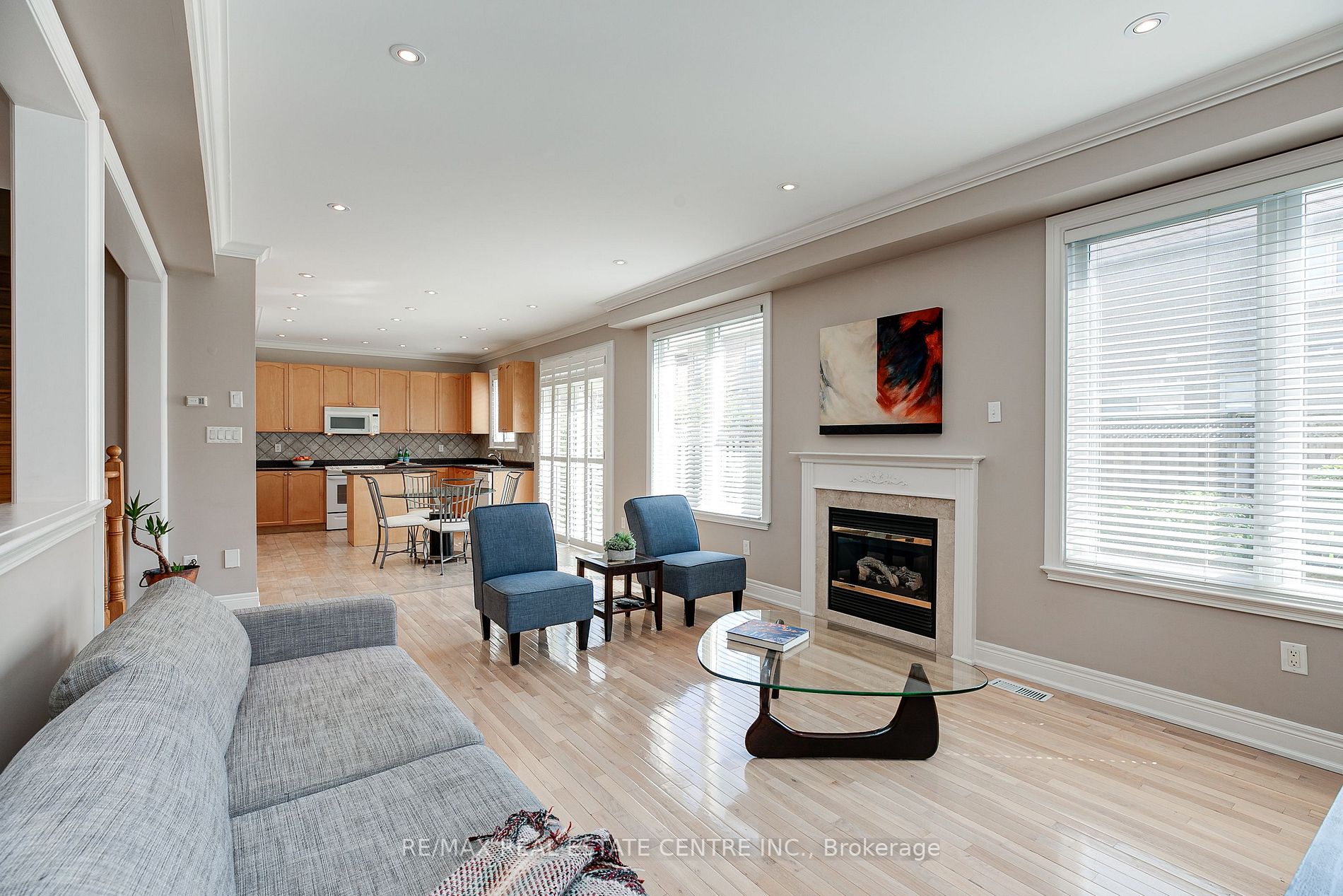 5 Grand Oak Dr