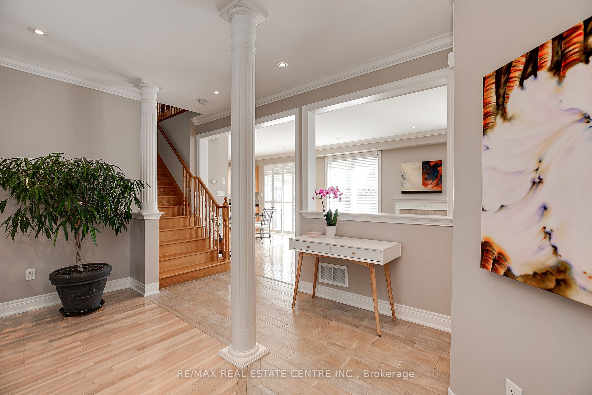 5 Grand Oak Dr
