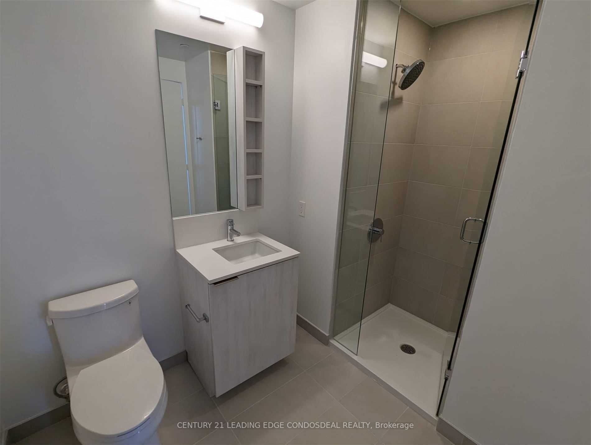 1000 Portage Pkwy, #1906
