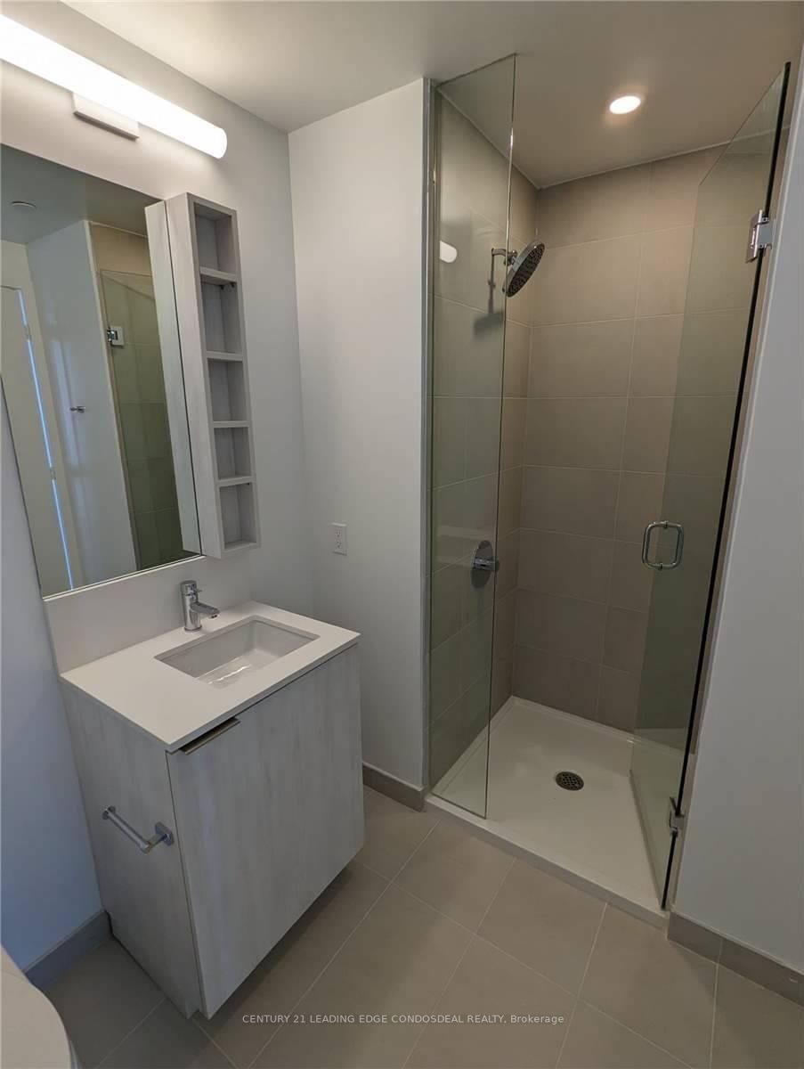 1000 Portage Pkwy, #1906