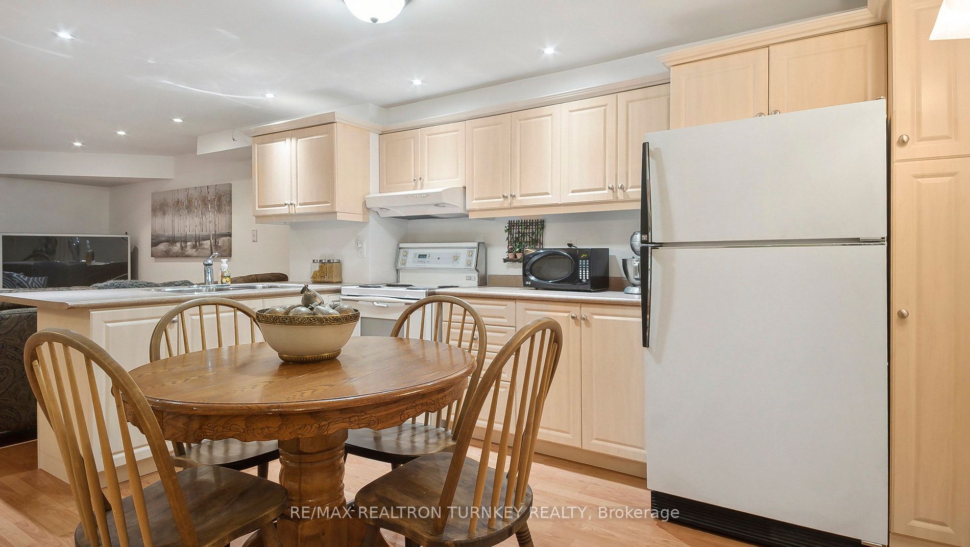 7 Loraview Lane