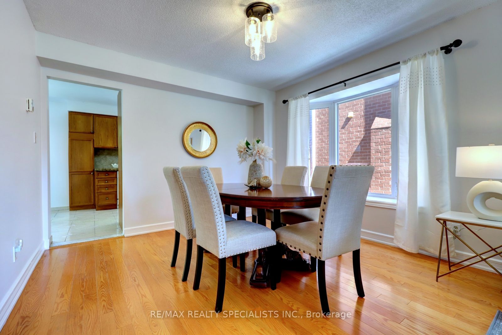 34 Brillinger St