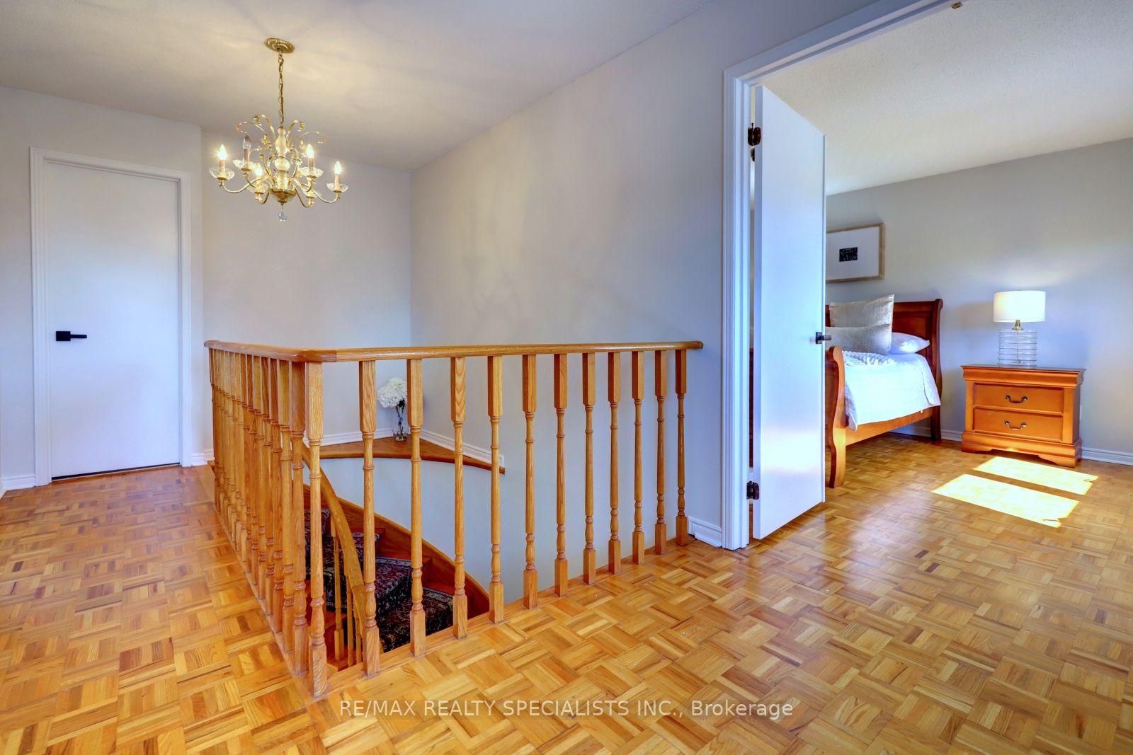 34 Brillinger St