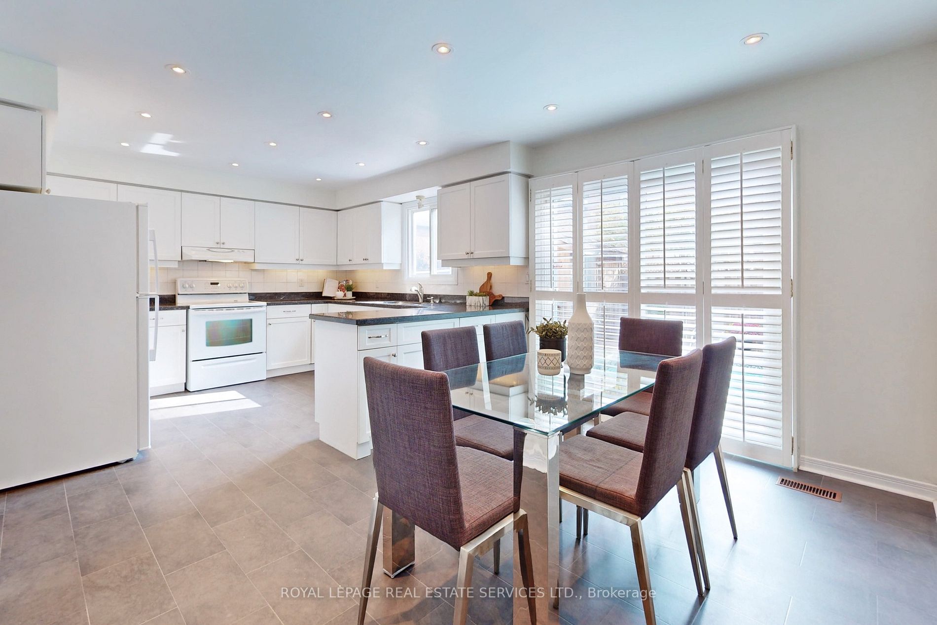 51 Millcroft Way