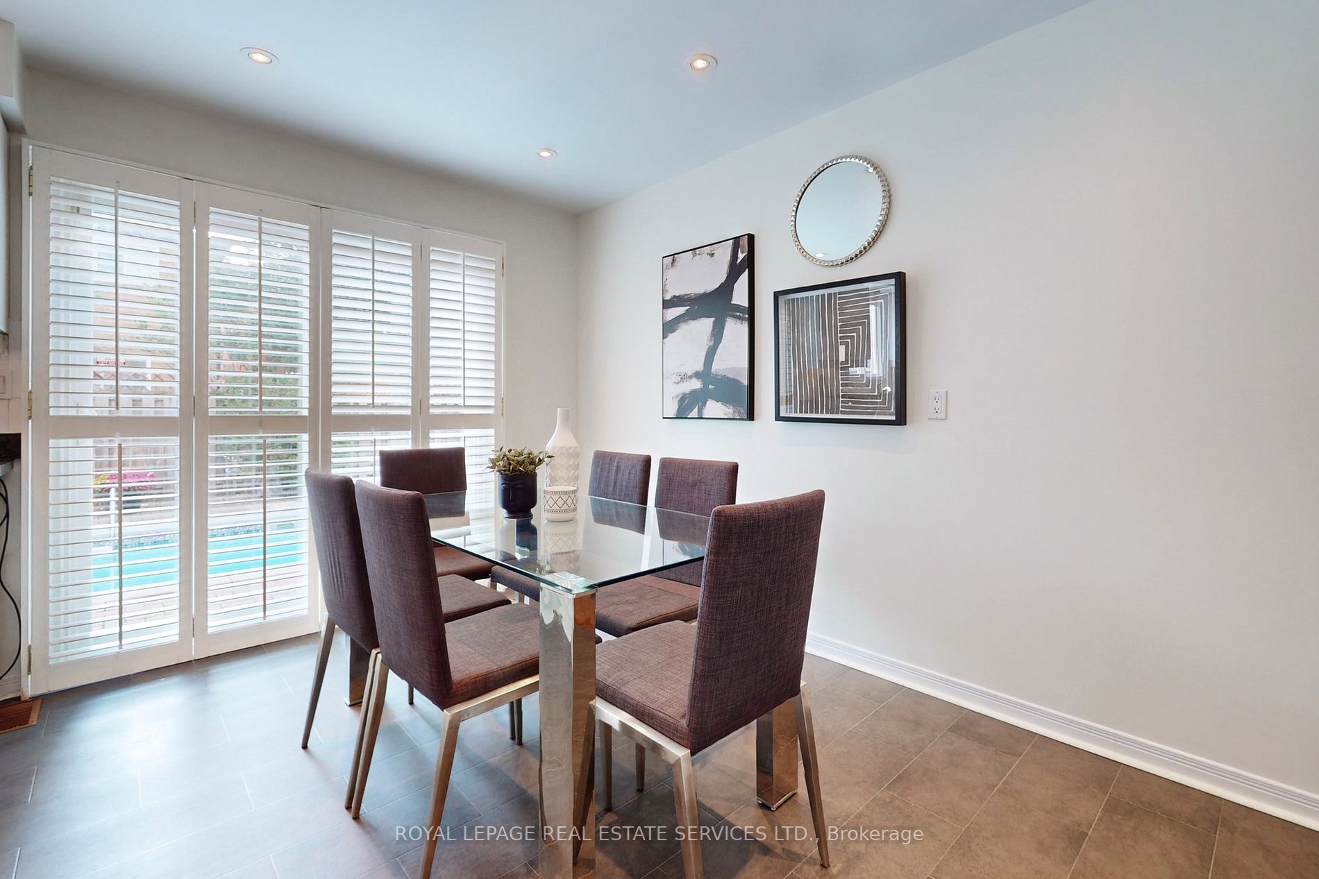 51 Millcroft Way