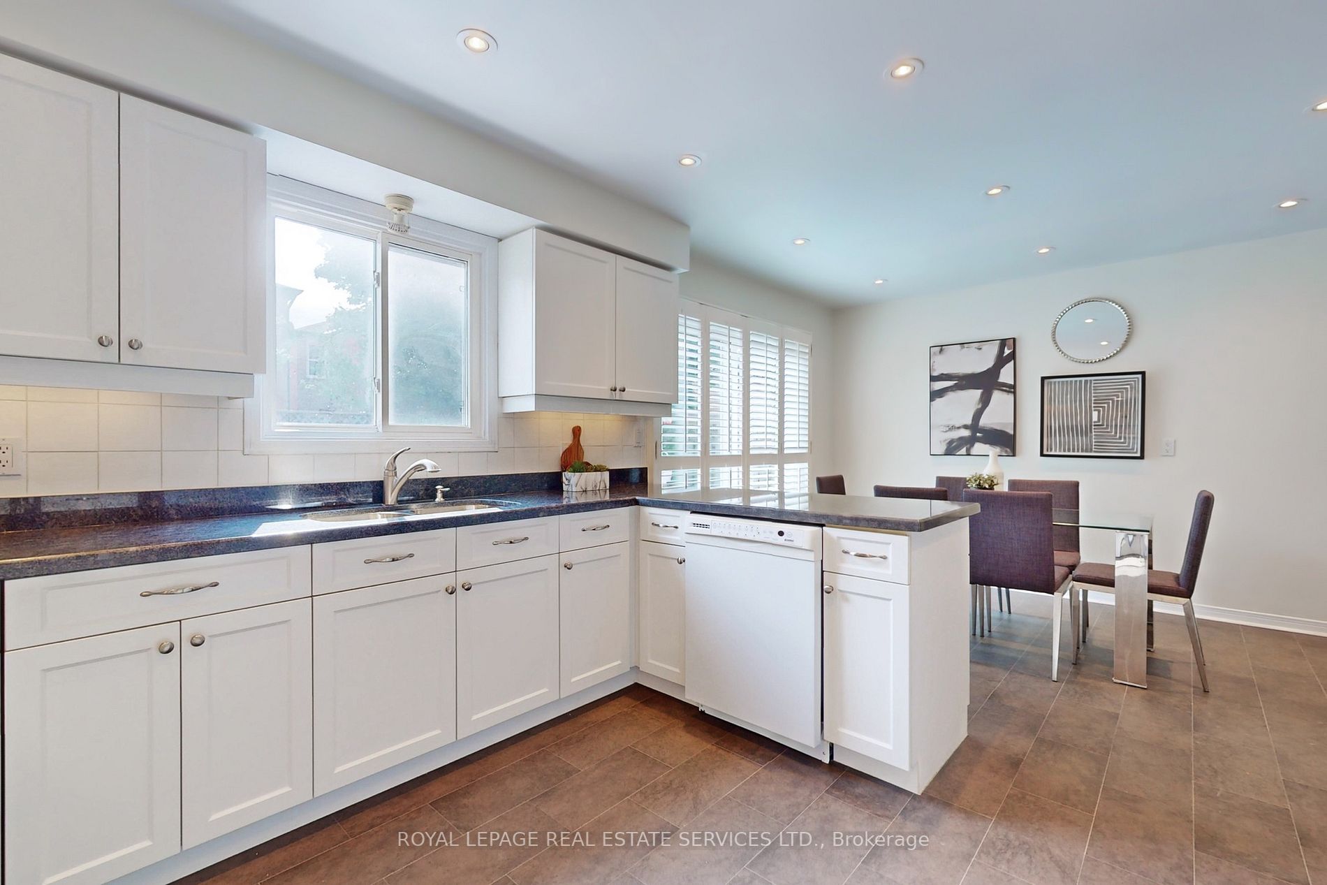 51 Millcroft Way