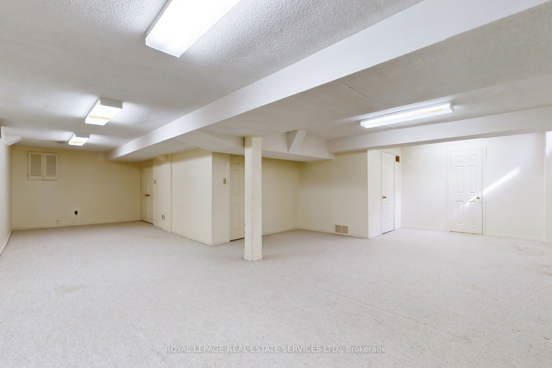 51 Millcroft Way