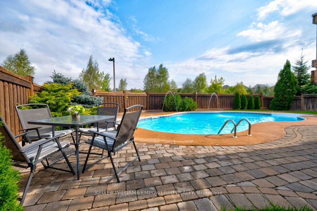 43 Mallard Marsh Cres