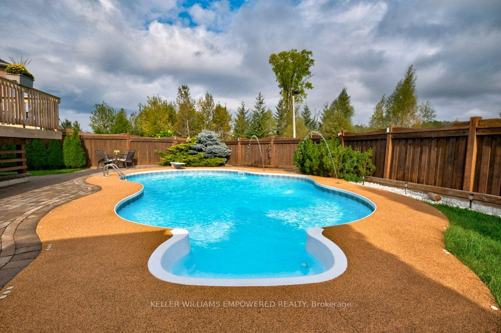 43 Mallard Marsh Cres