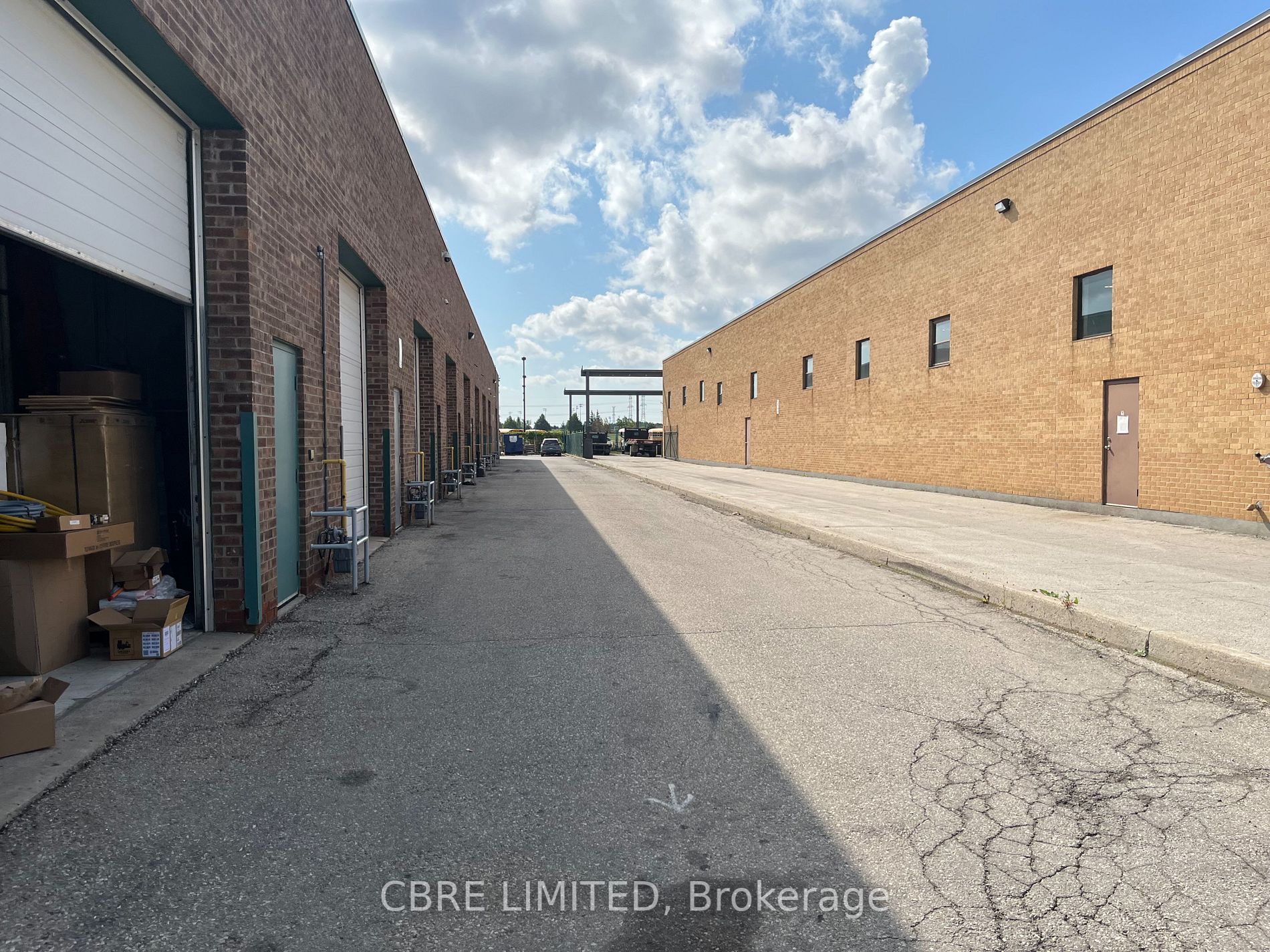 115 Woodstream Blvd, #4