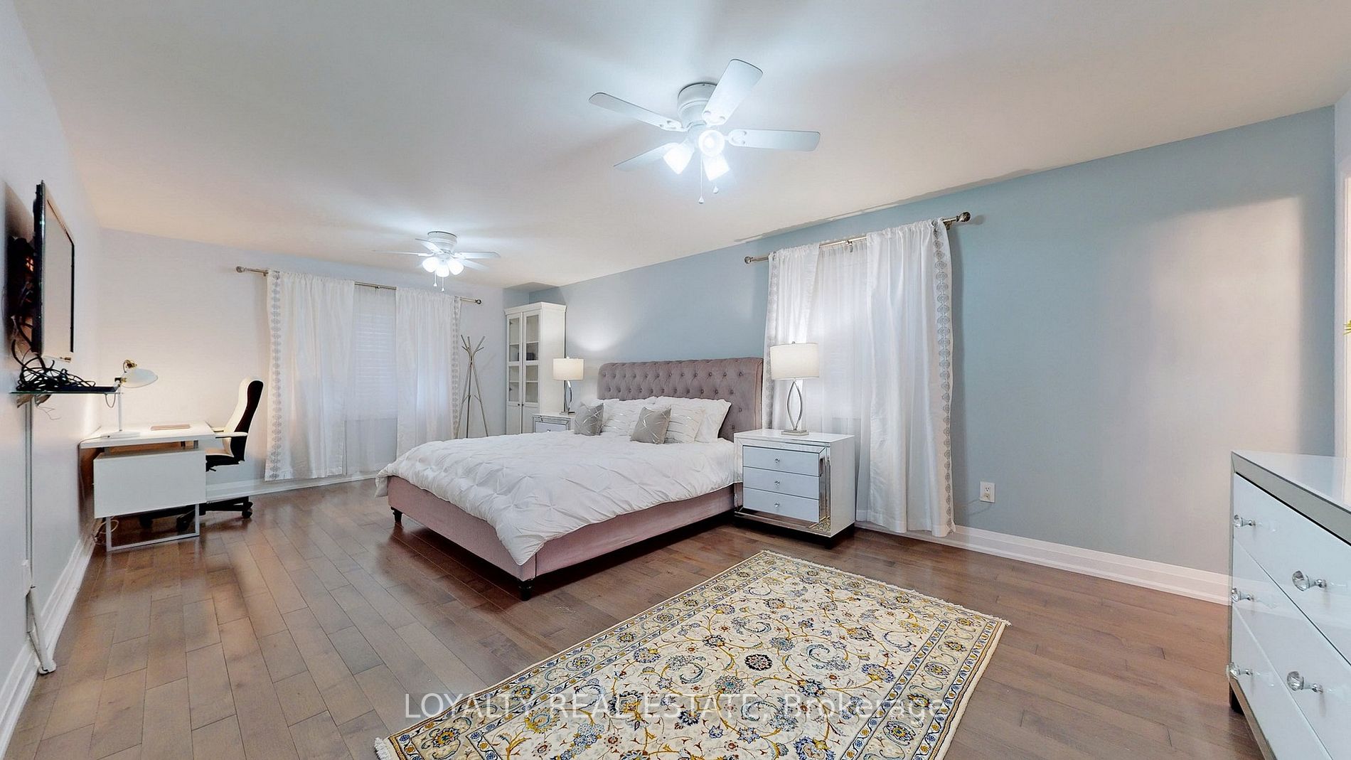 6 Lemsford Drive