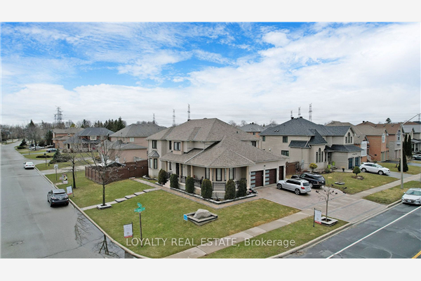 6 Lemsford Dr, Markham