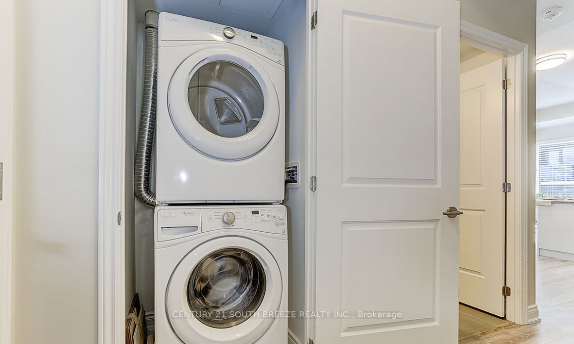 9618 Yonge St, #608