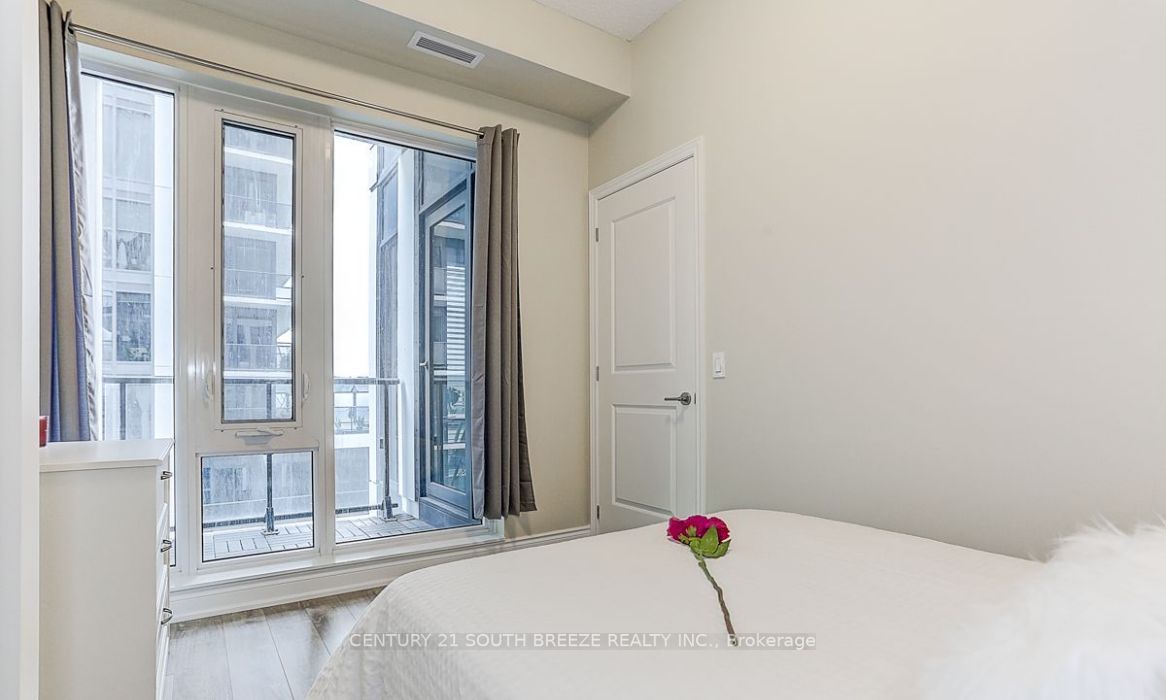 9618 Yonge St, #608