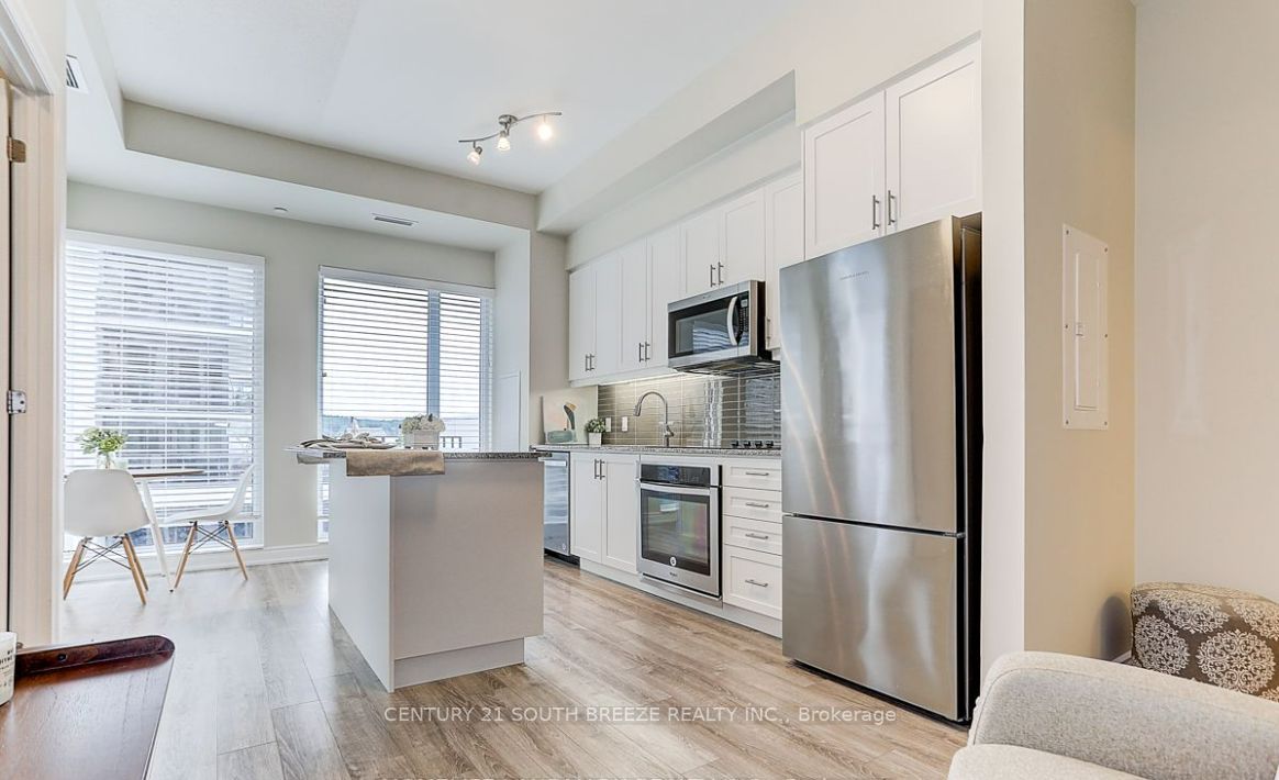9618 Yonge St, #608