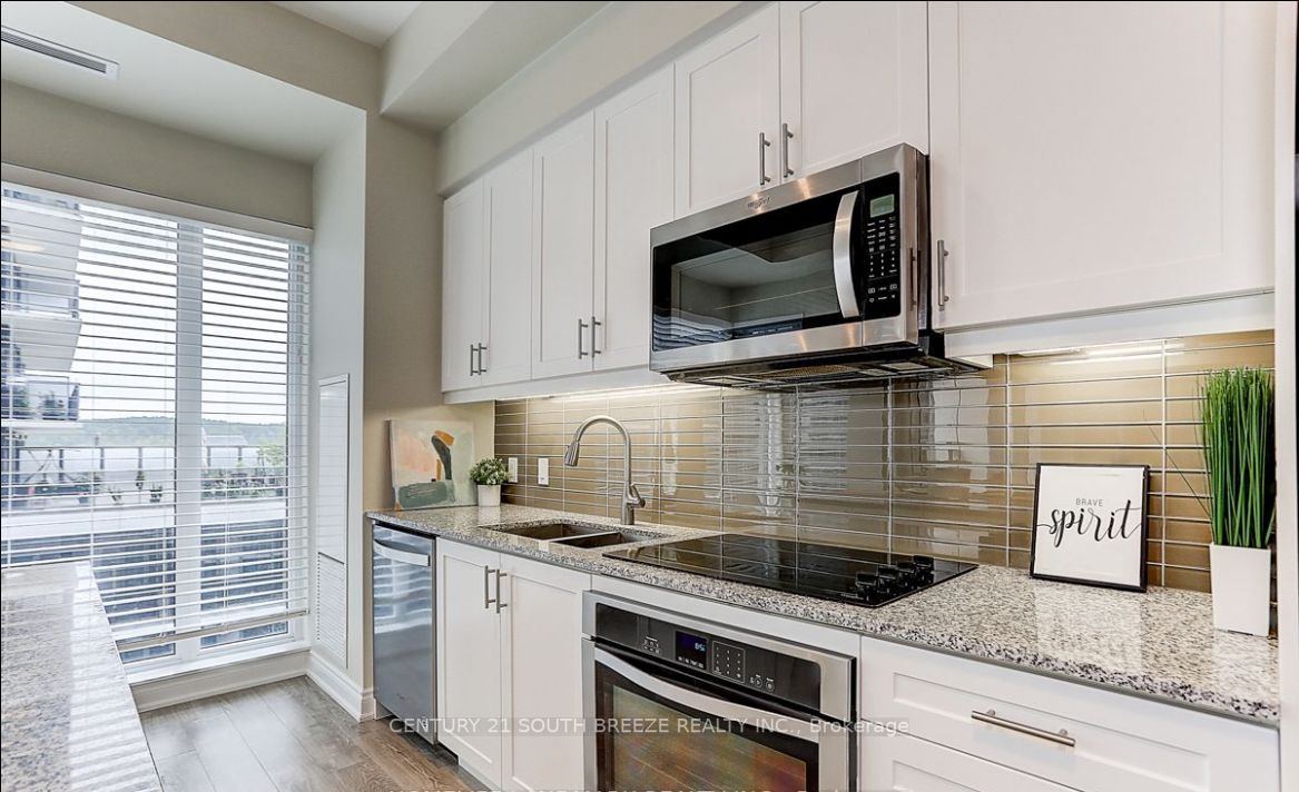 9618 Yonge St, #608
