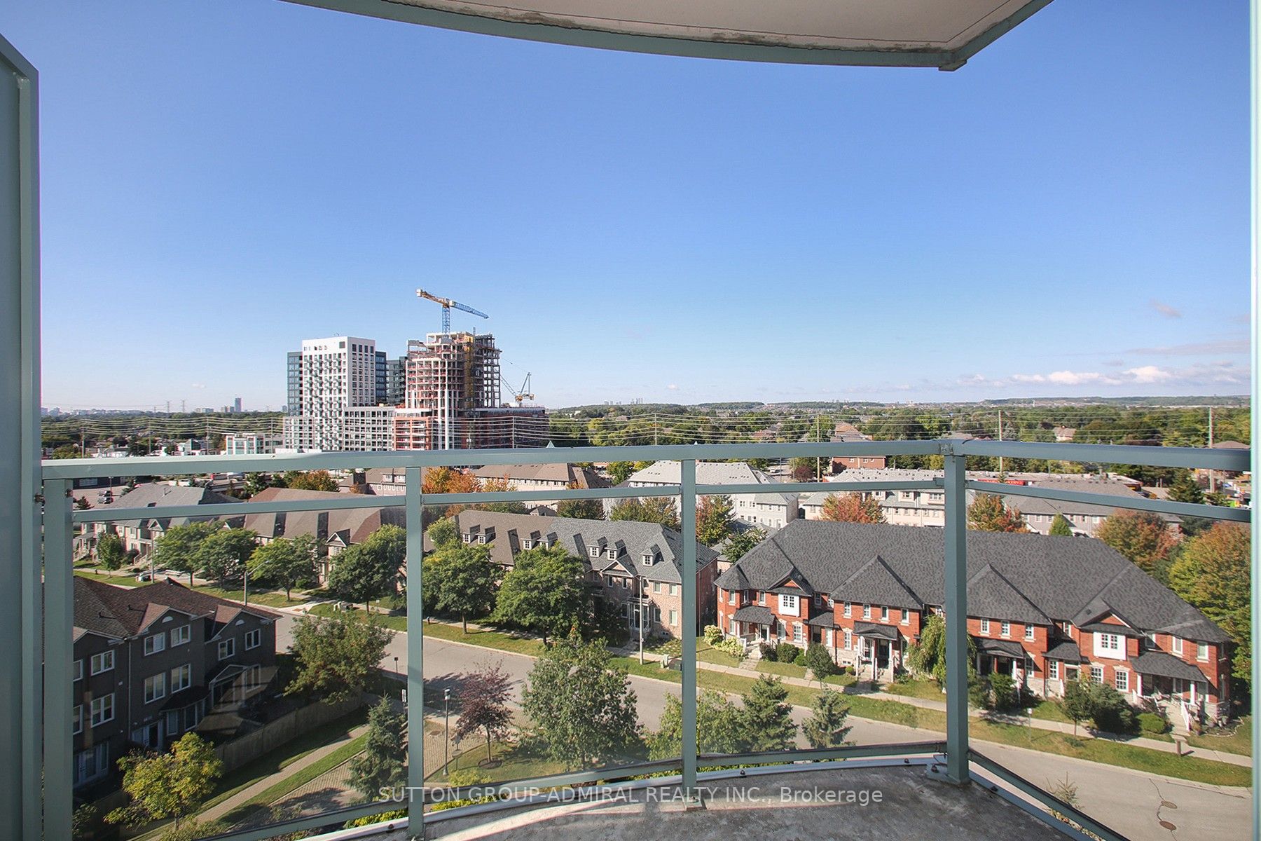 51 Baffin Crt S, #815
