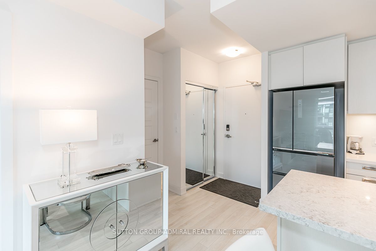 375 Sea Ray Ave, #327