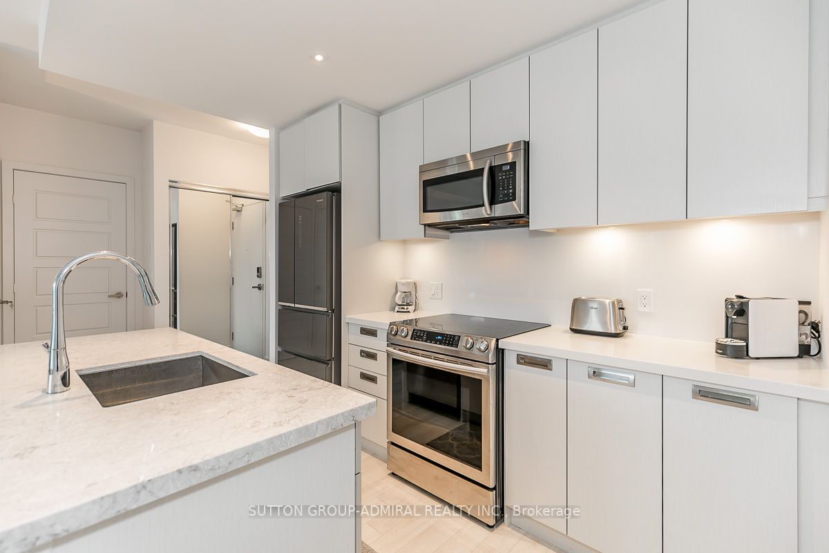 375 Sea Ray Ave, #327