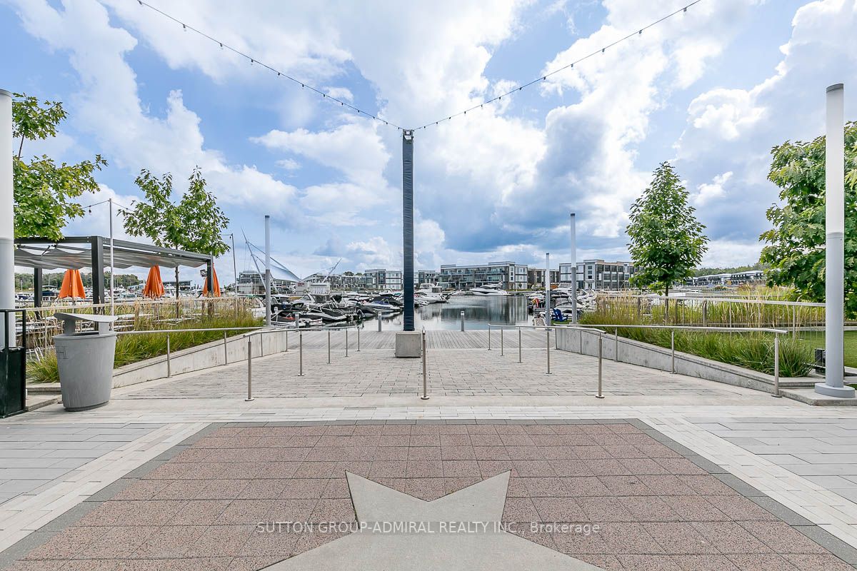 375 Sea Ray Ave, #327