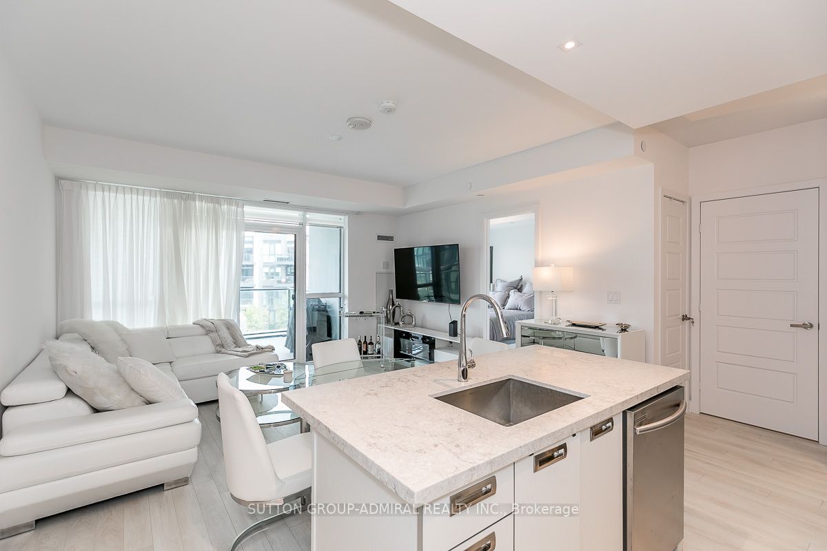 375 Sea Ray Ave, #327
