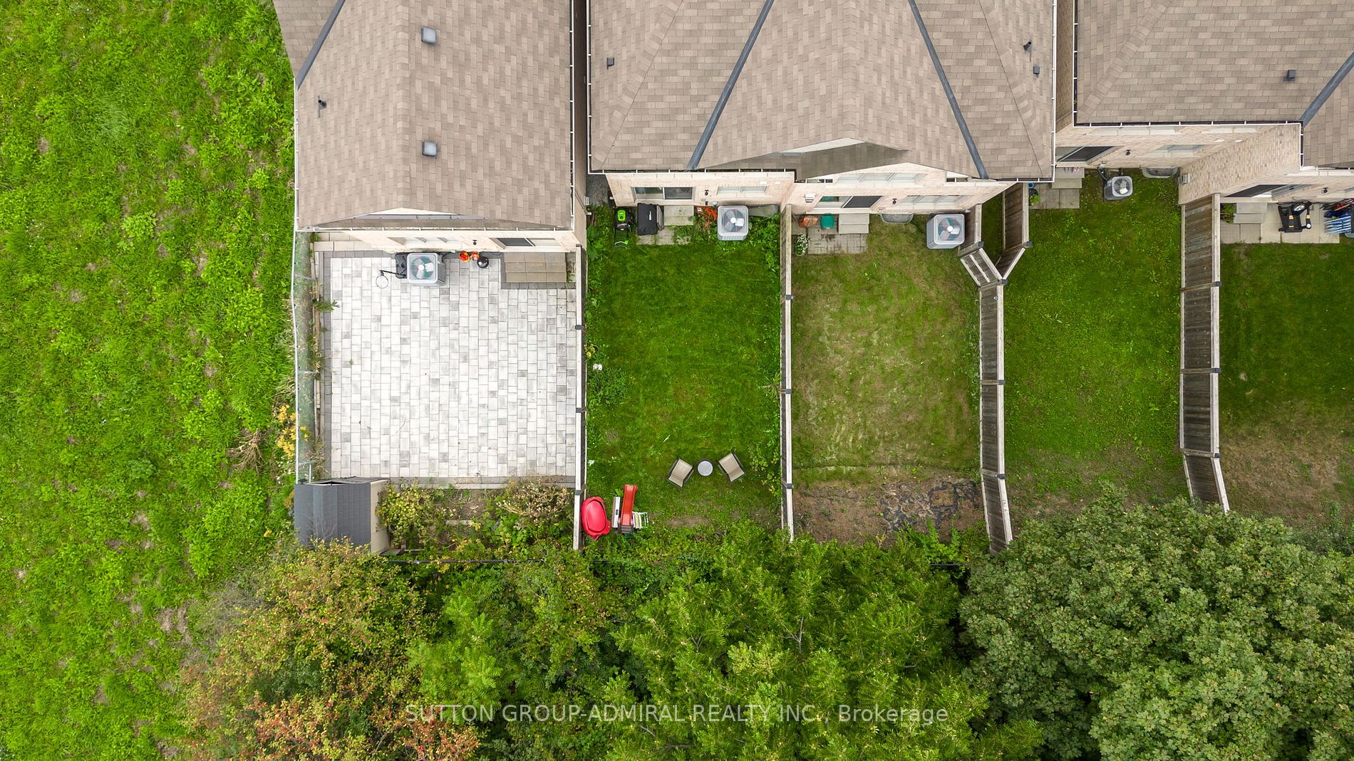 78 Paper Mills Cres