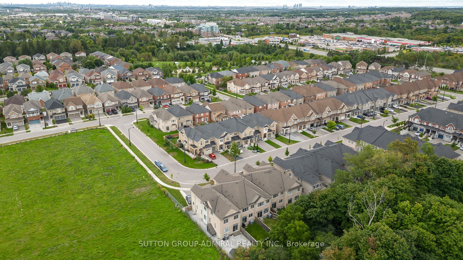 78 Paper Mills Cres