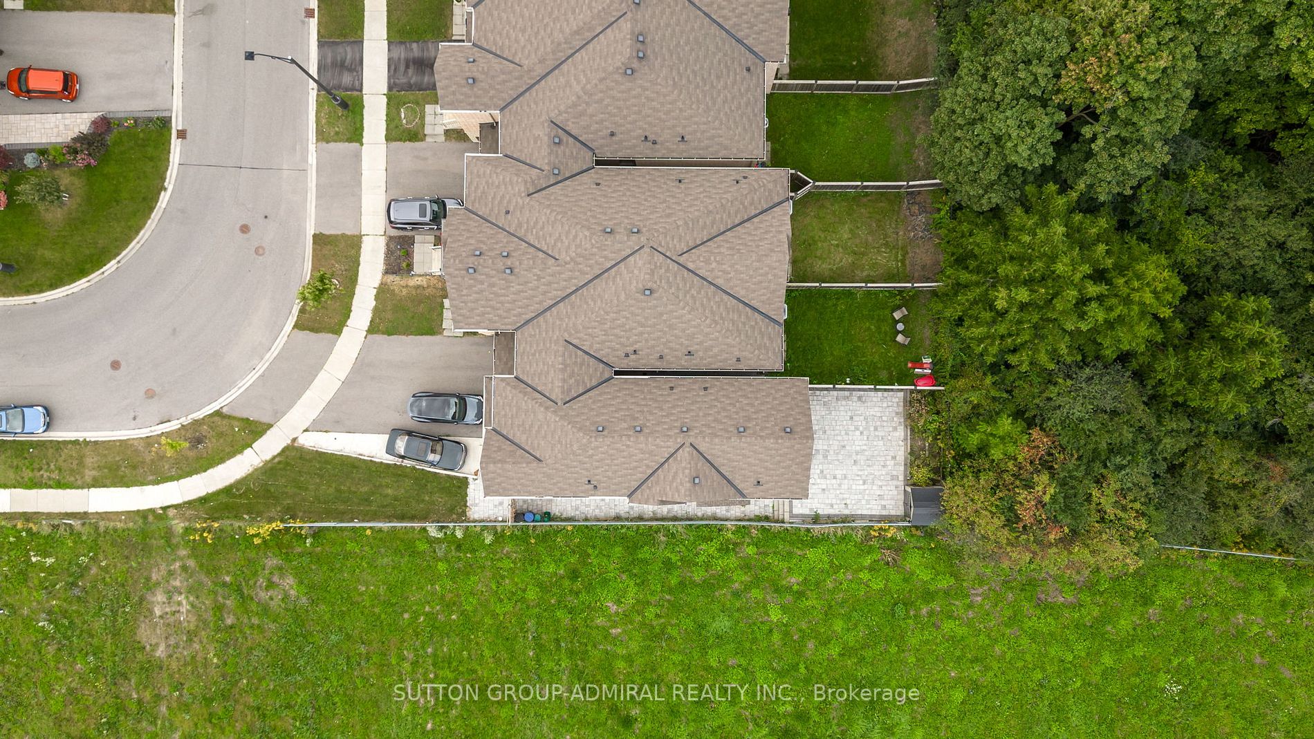 78 Paper Mills Cres