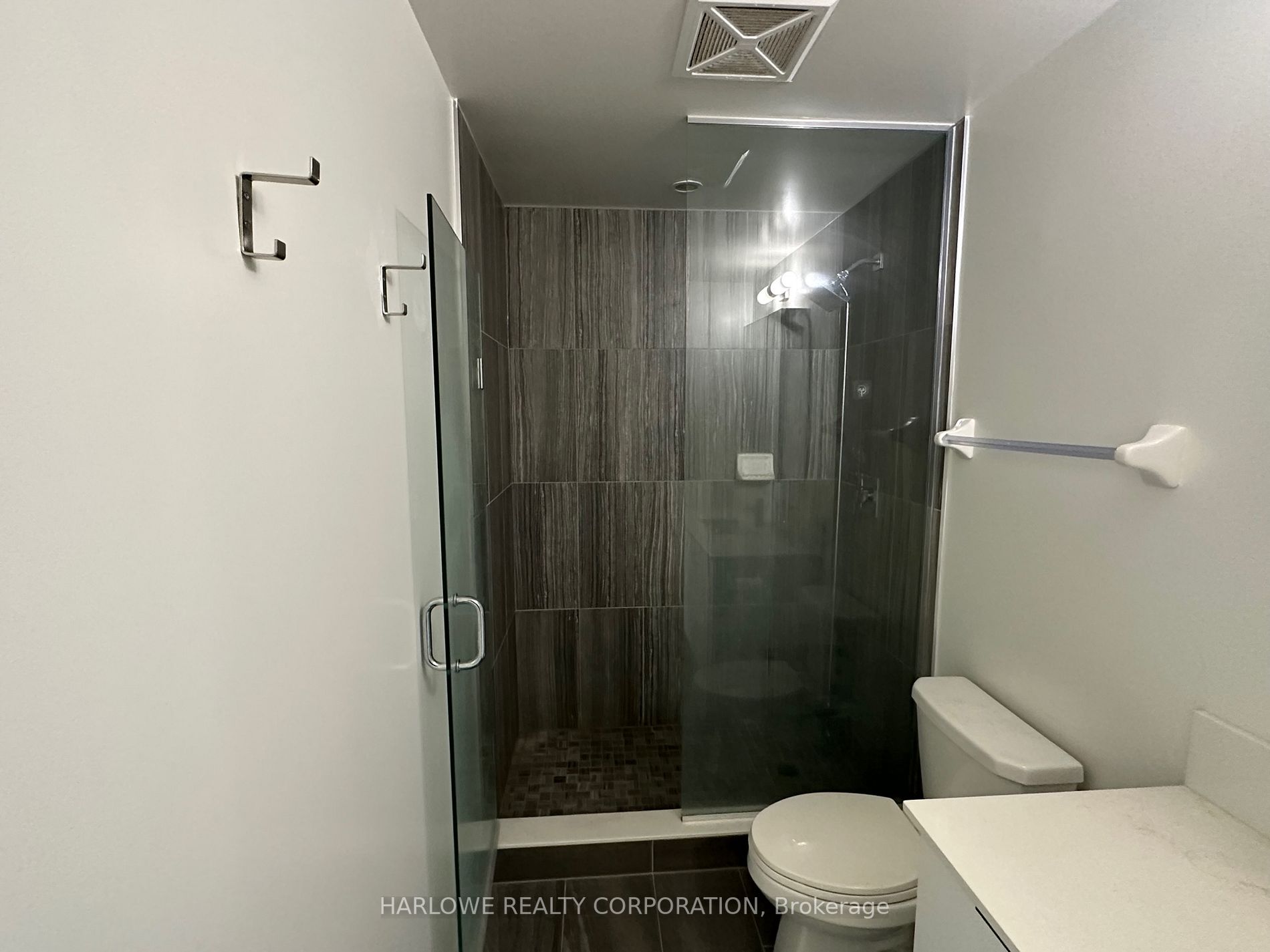 99 Eagle Rock Way, #911