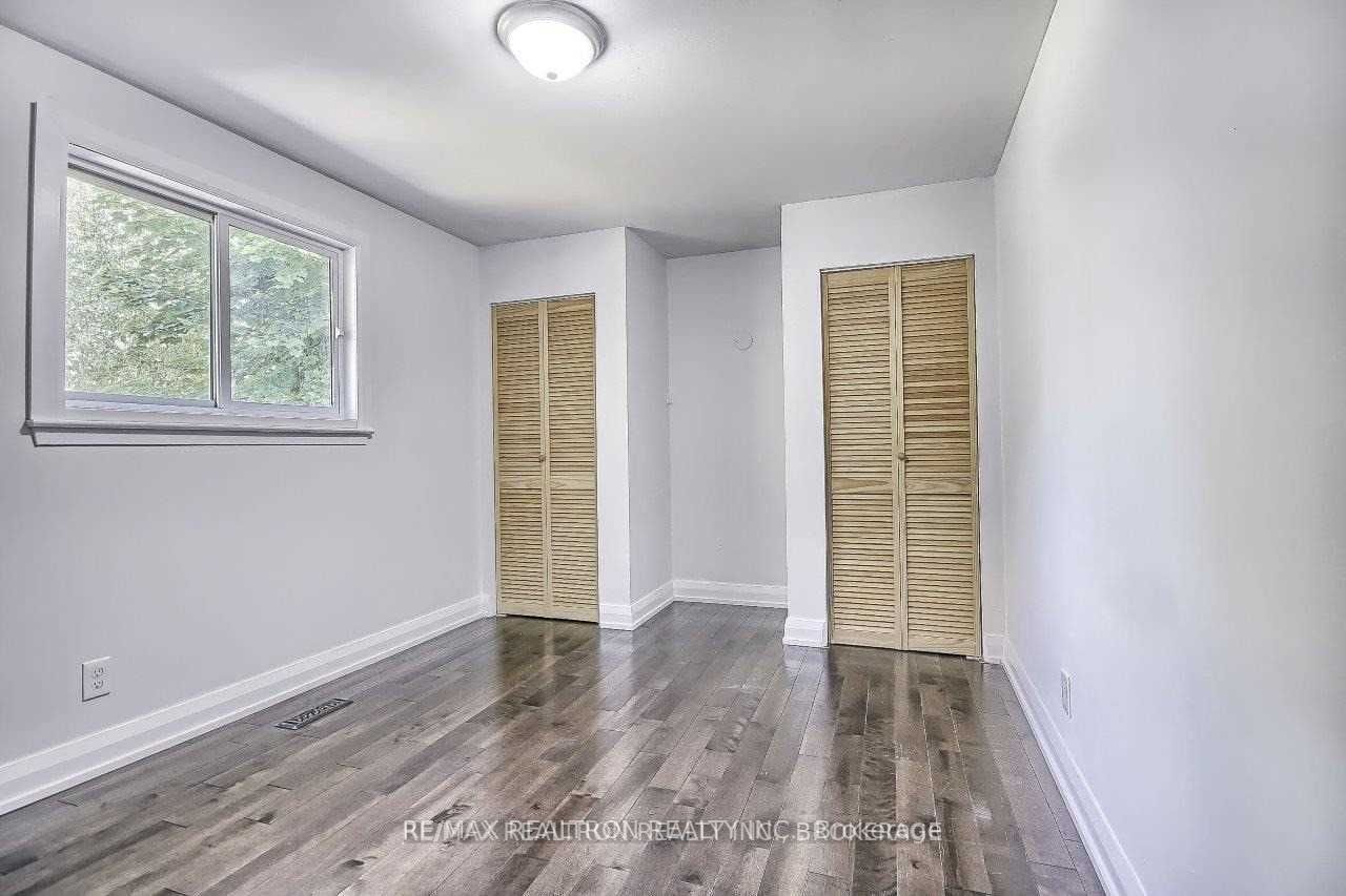 1043 Lemar Rd, #Main