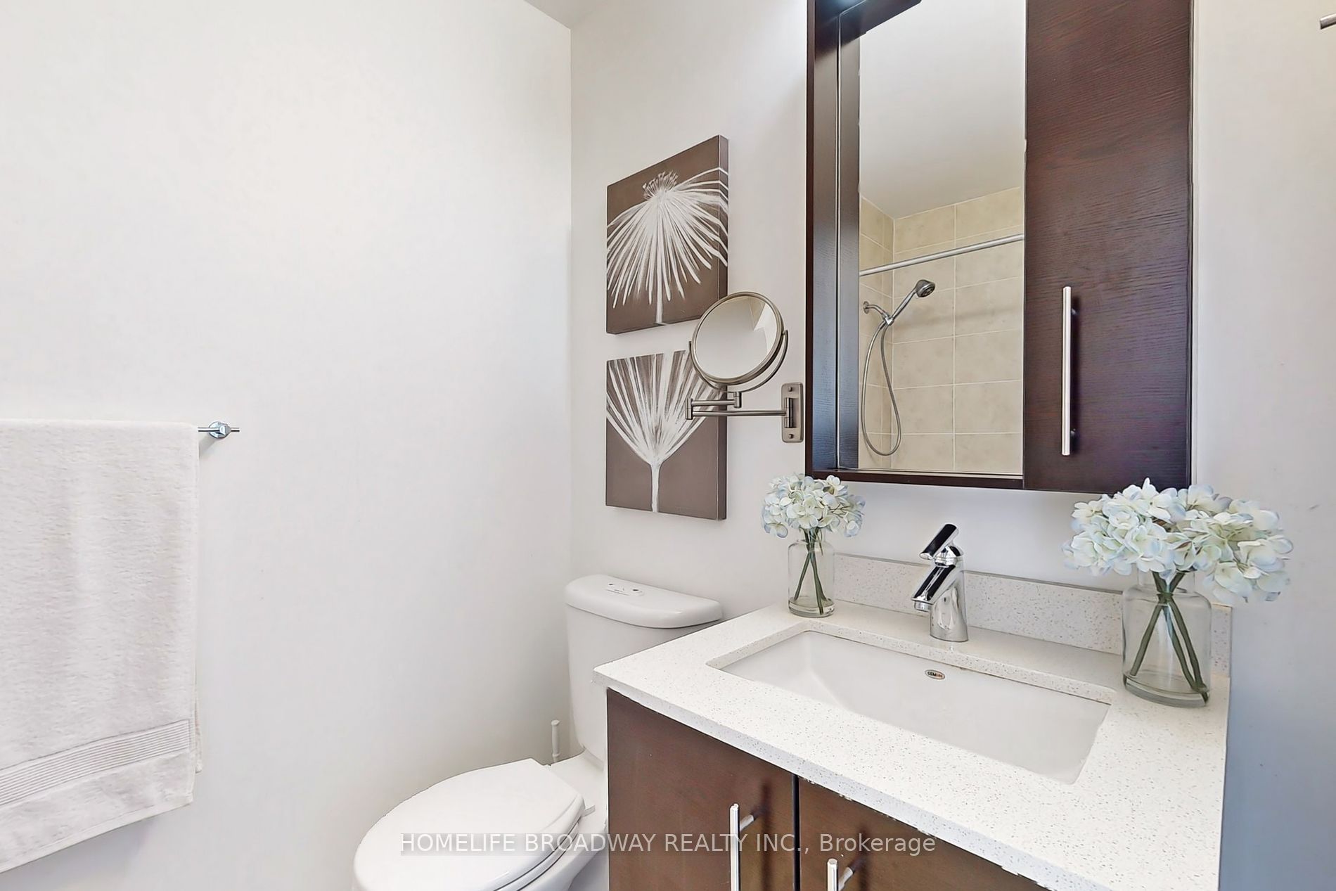 271 South Park Rd, #Th 27