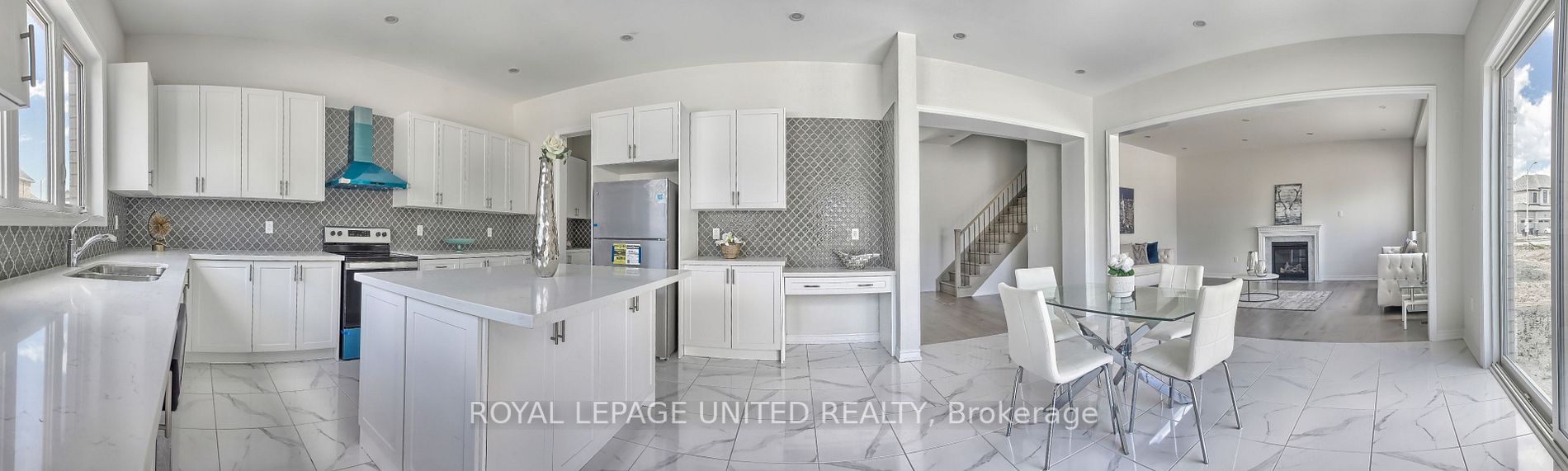 1114 Wickham Rd