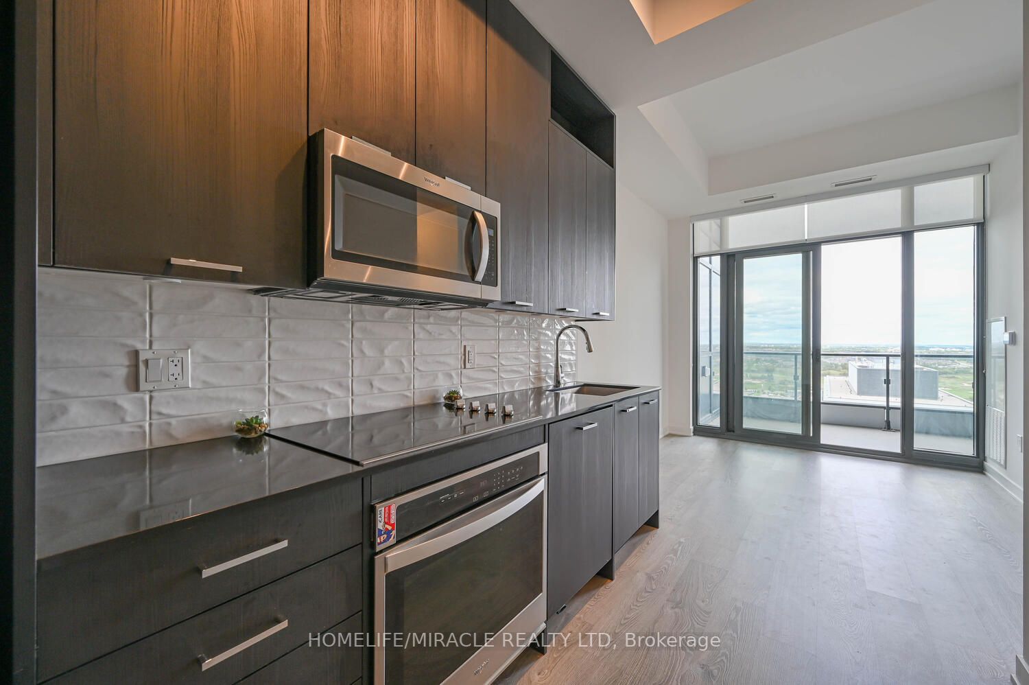 120 Eagle Rock Way E, #Ph05