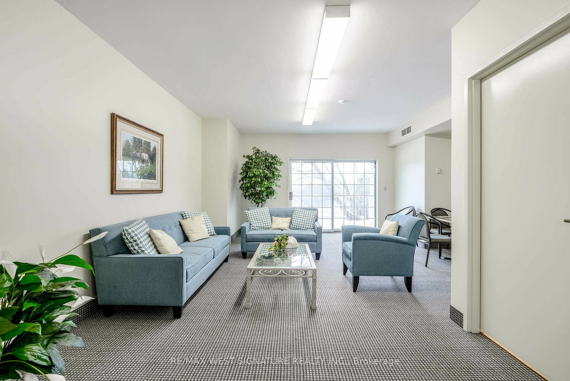 75 Treelawn Blvd, #204