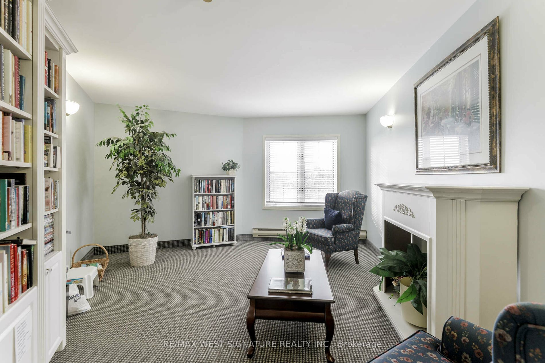 75 Treelawn Blvd, #204