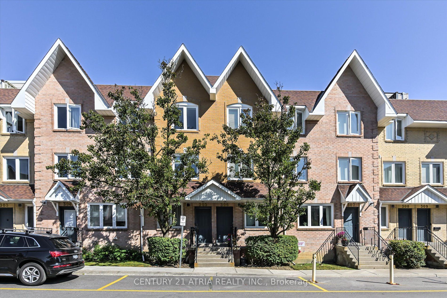 75 Weldrick Rd E, #305