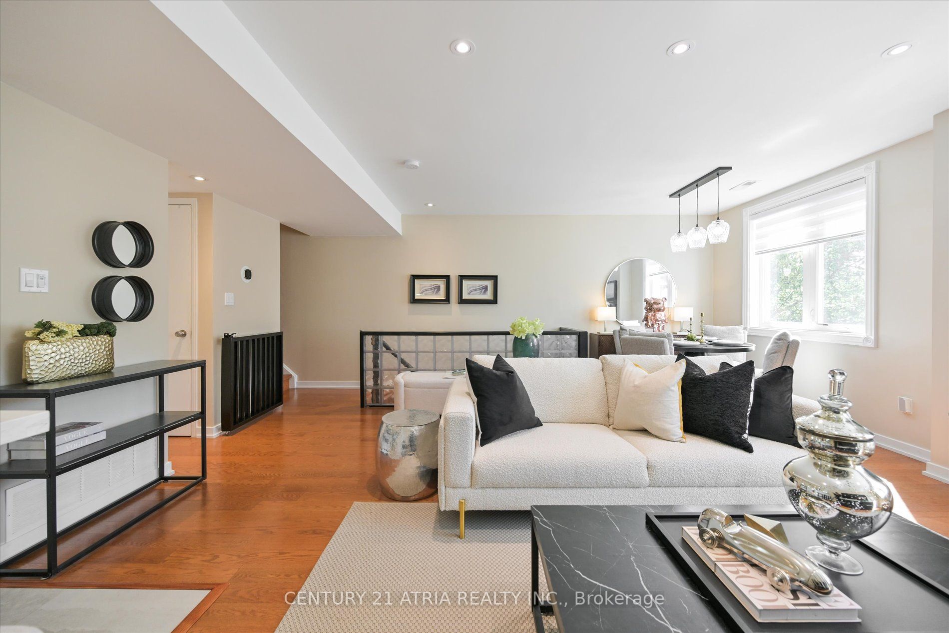 75 Weldrick Road E, #305