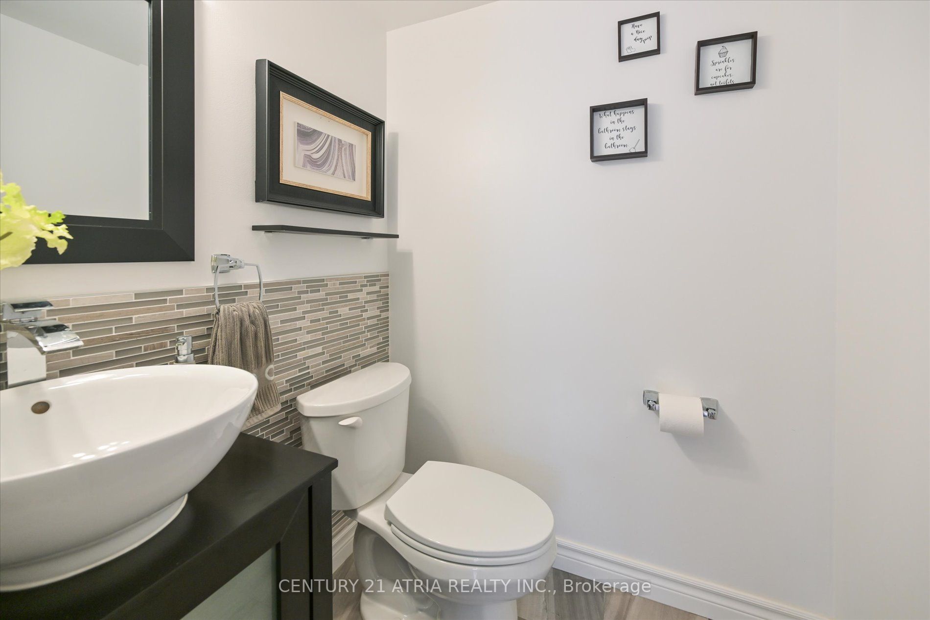 75 Weldrick Road E, #305