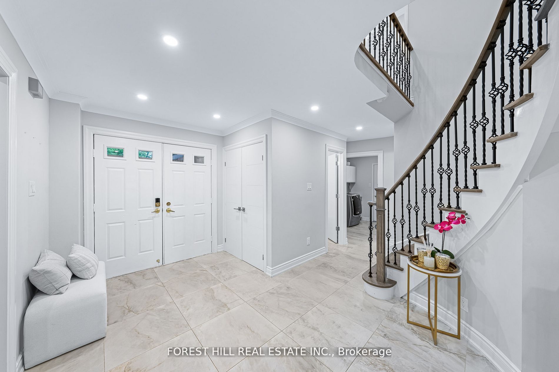 28 Beatty Cres
