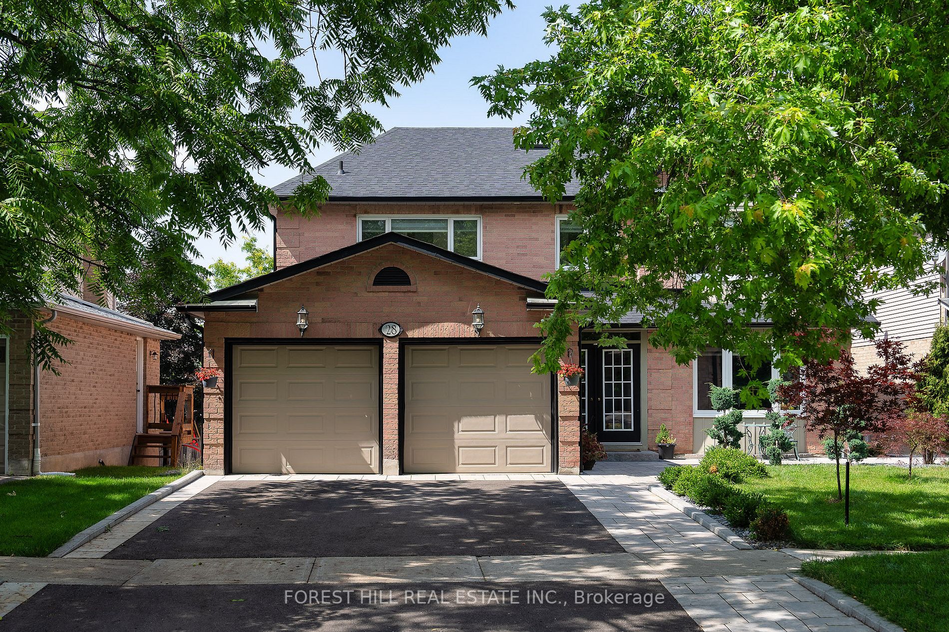 28 Beatty Cres