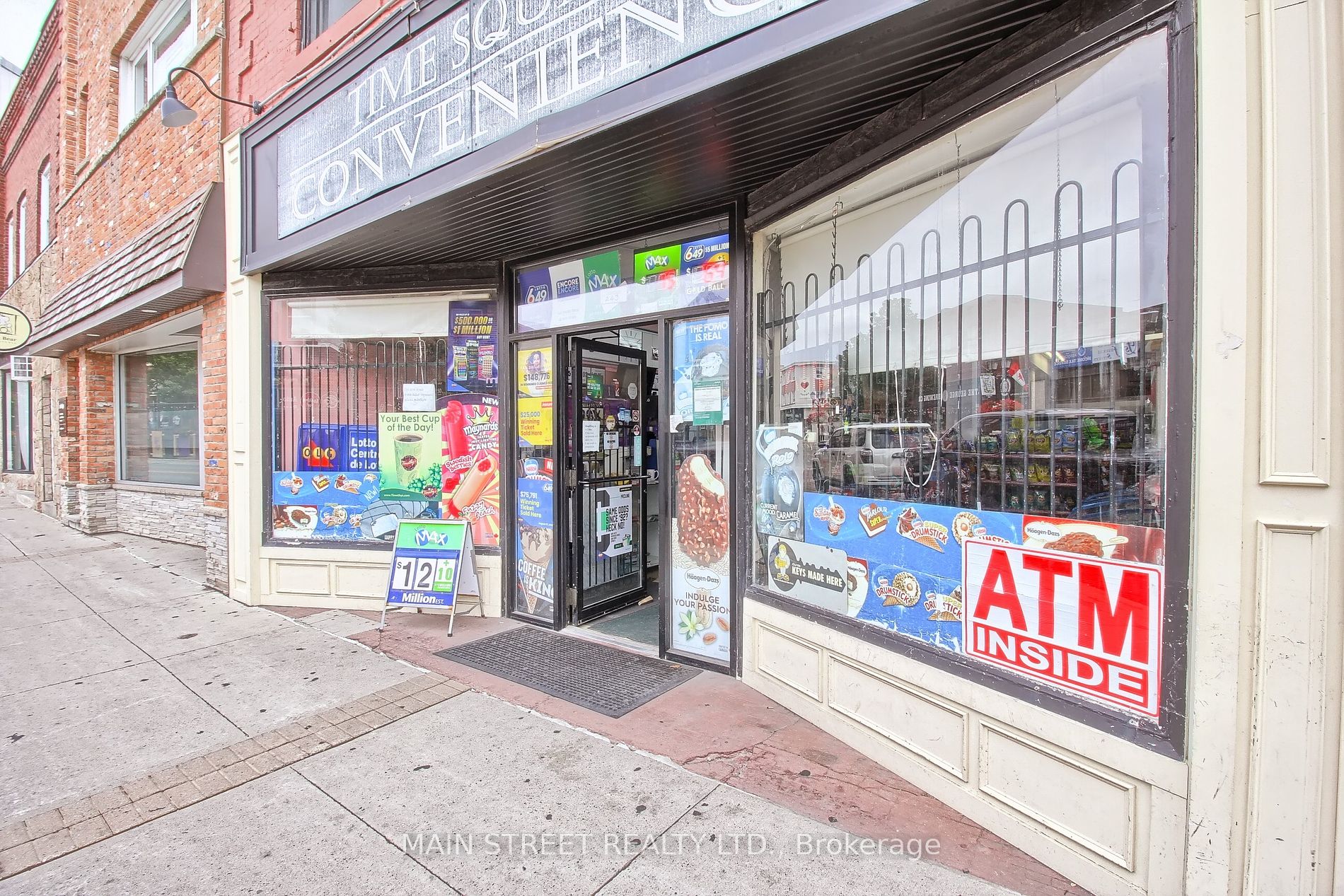 243/245 Main St S