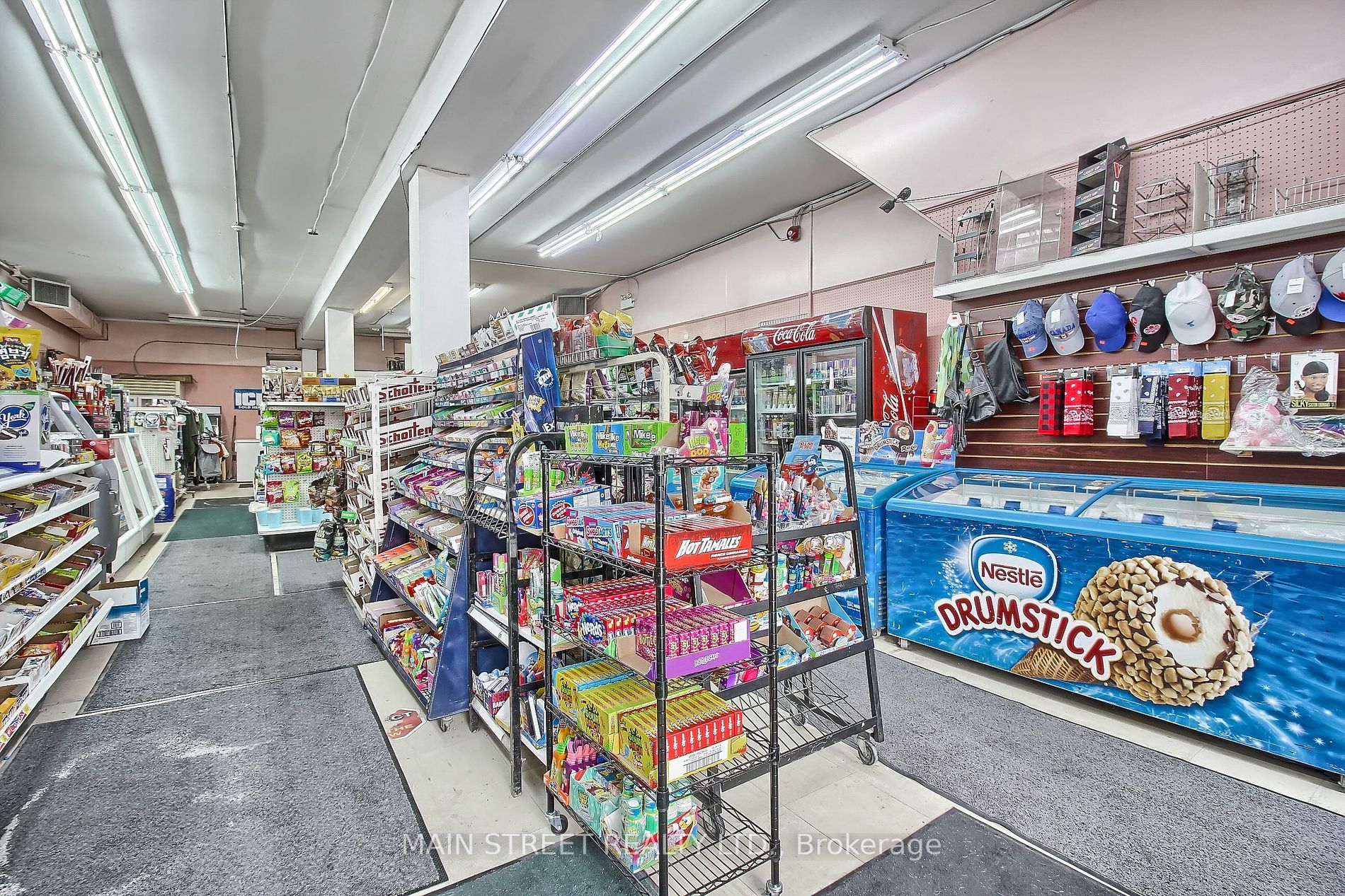 243/245 Main St S