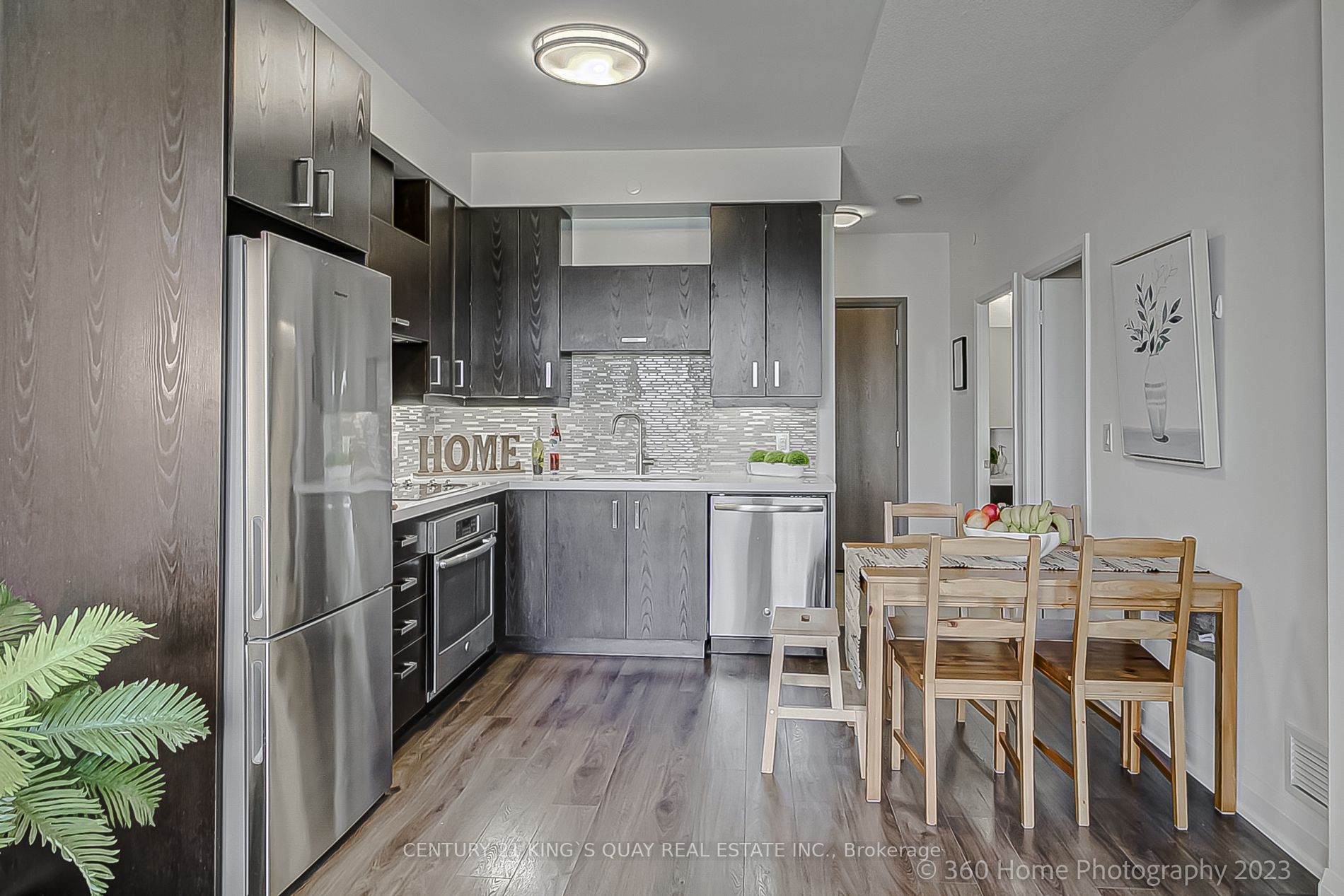 28 Uptown Drive, #715