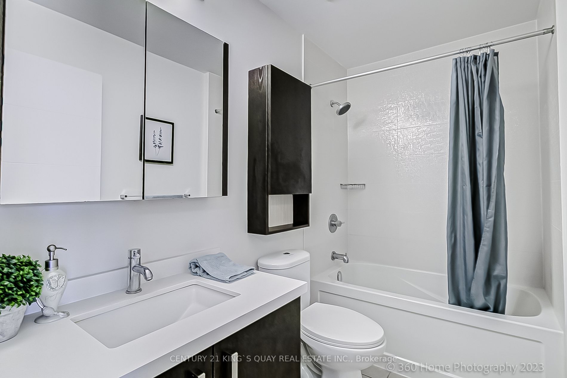28 Uptown Drive, #715