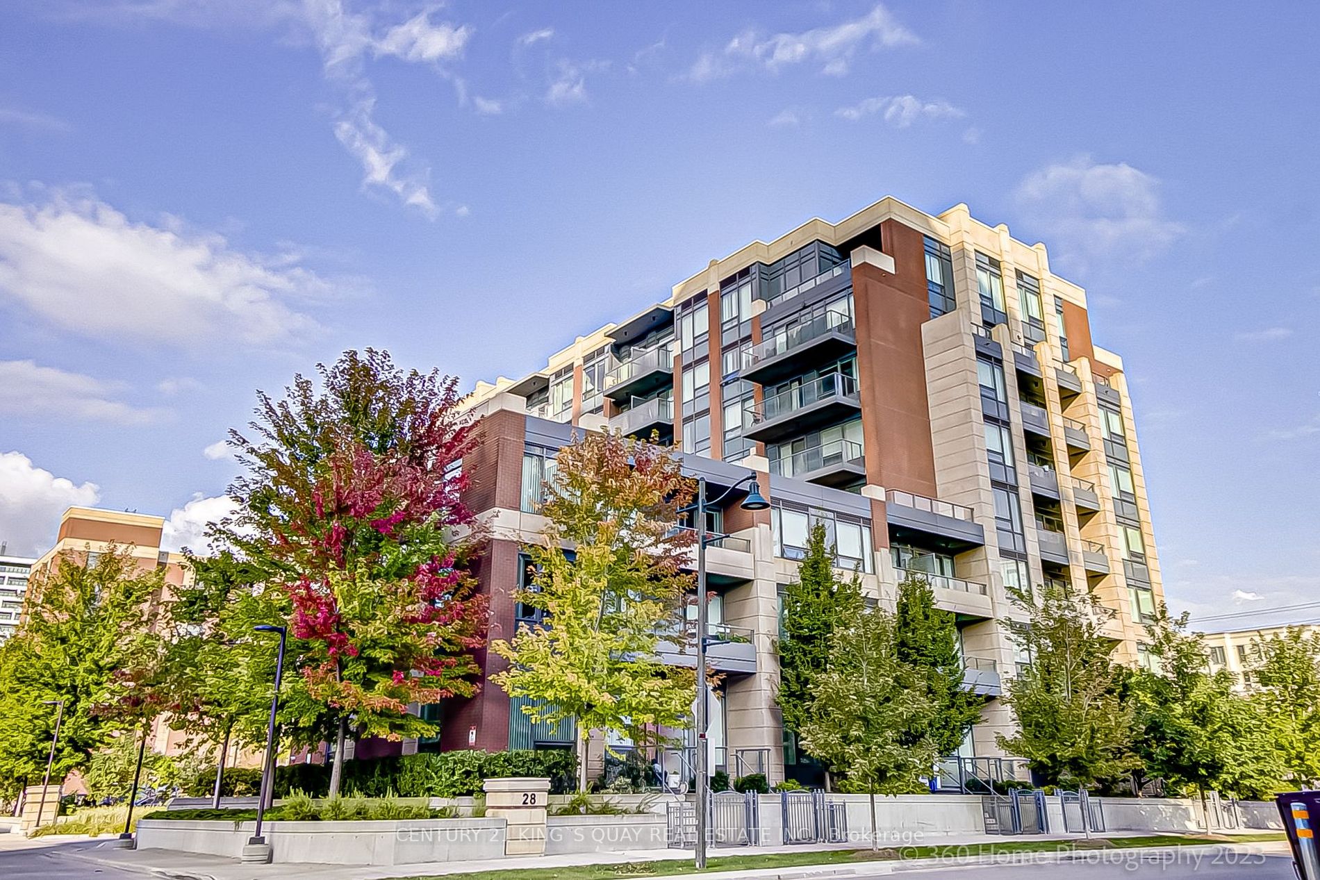 28 Uptown Dr, #715