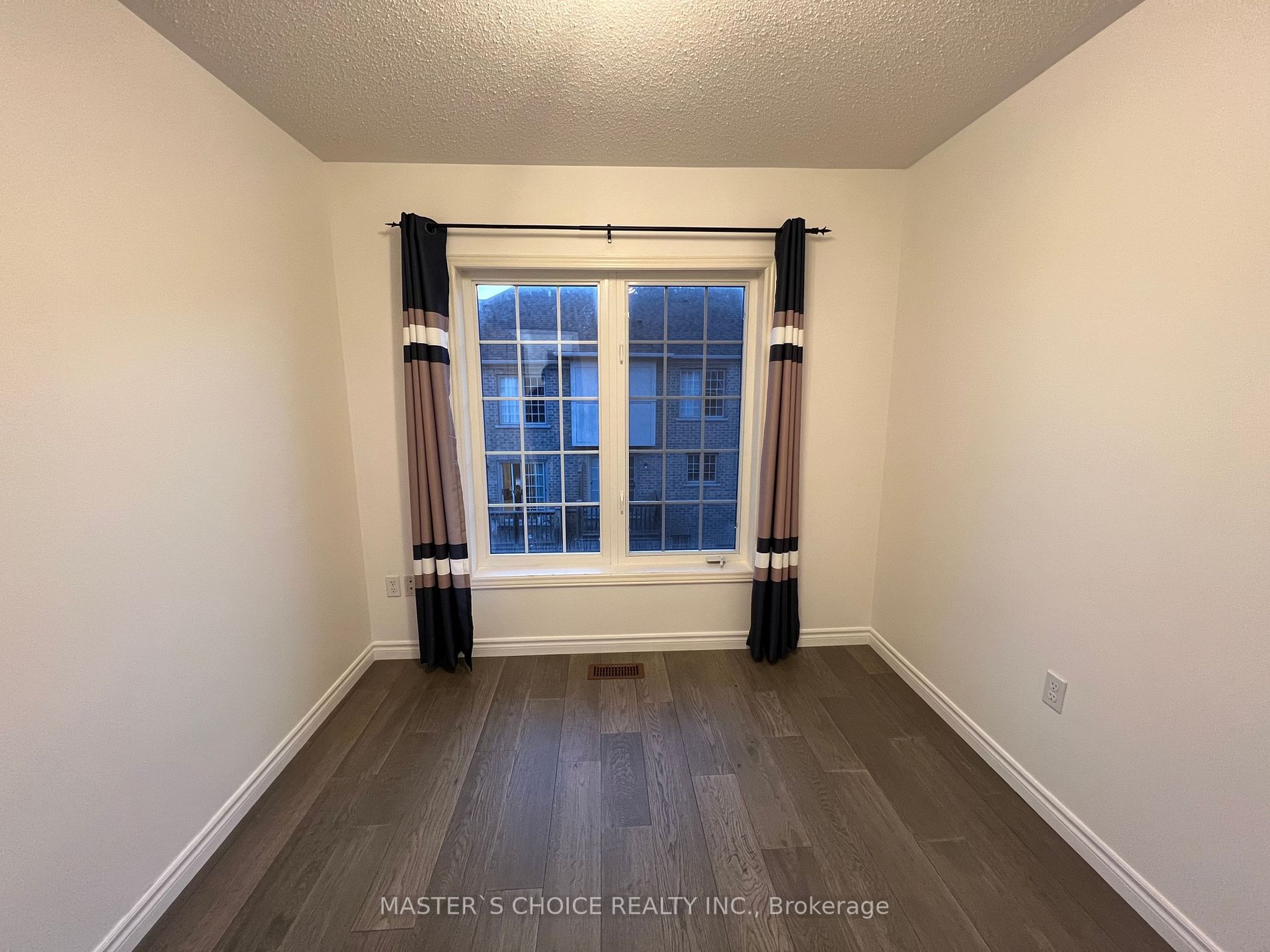 56 Prince Charles Way