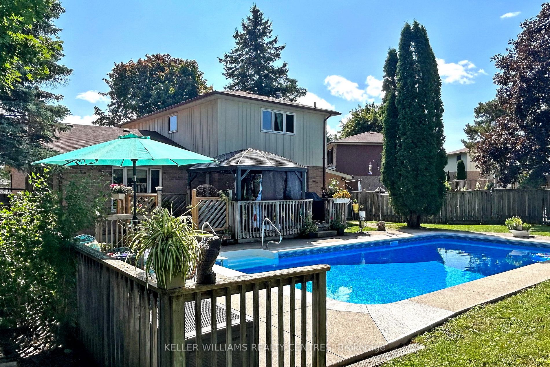 595 Brooks Howard Crt