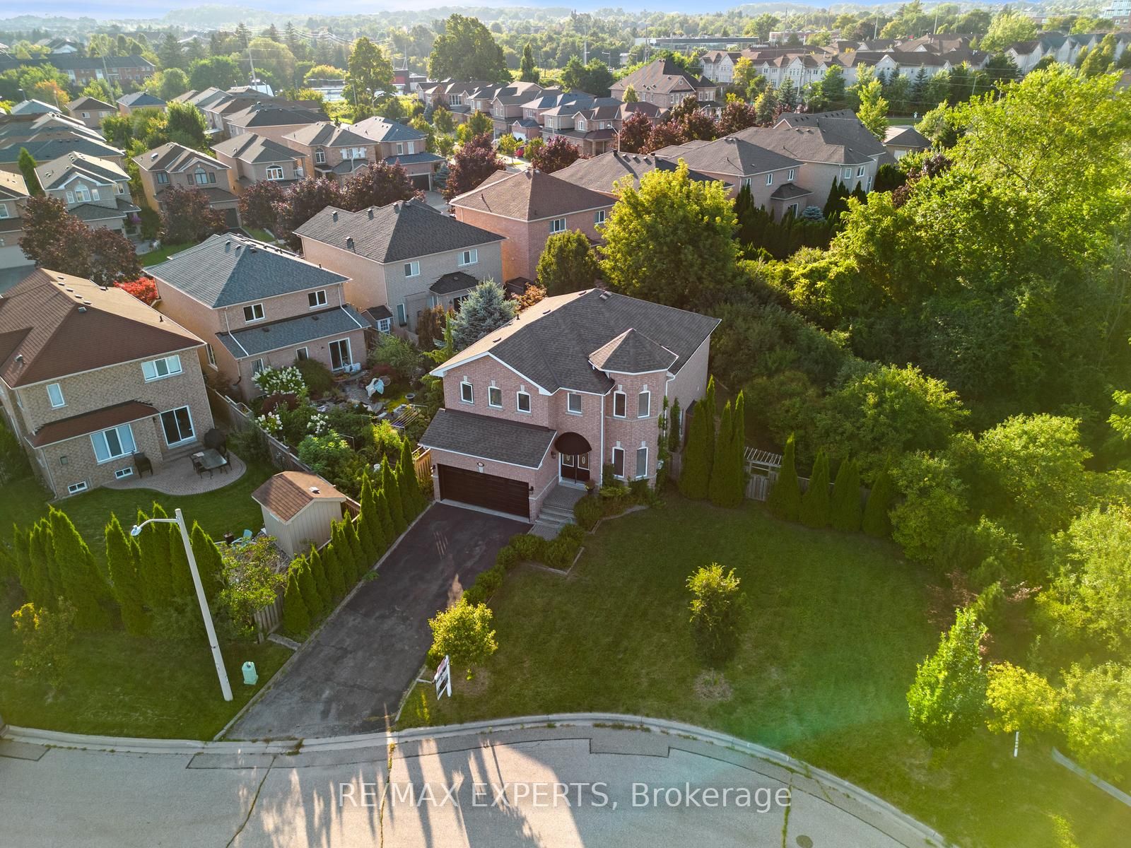 75 Zippora Dr